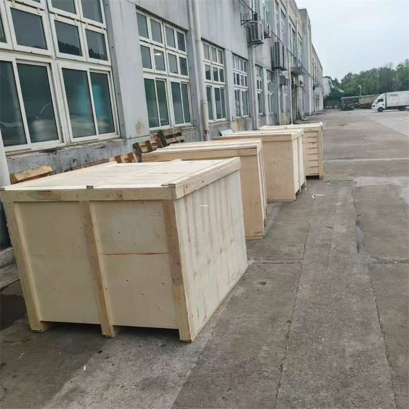 泉山区尼勒克县：物流专线的高效货运之旅